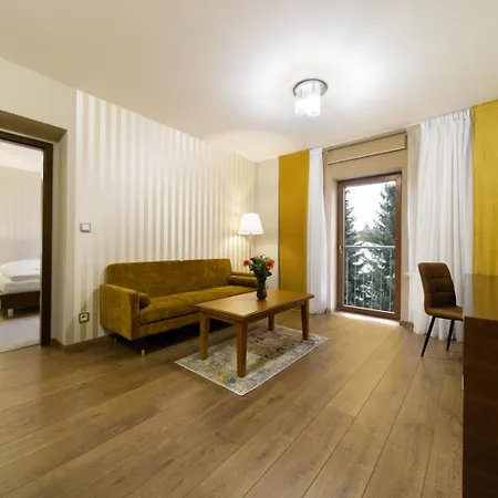 Pilsner Apartments - U Borskeho Parku Plzen Exterior photo